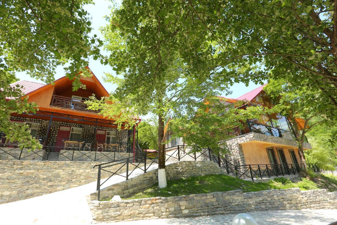 Quba Ugur Hotel Exterior photo